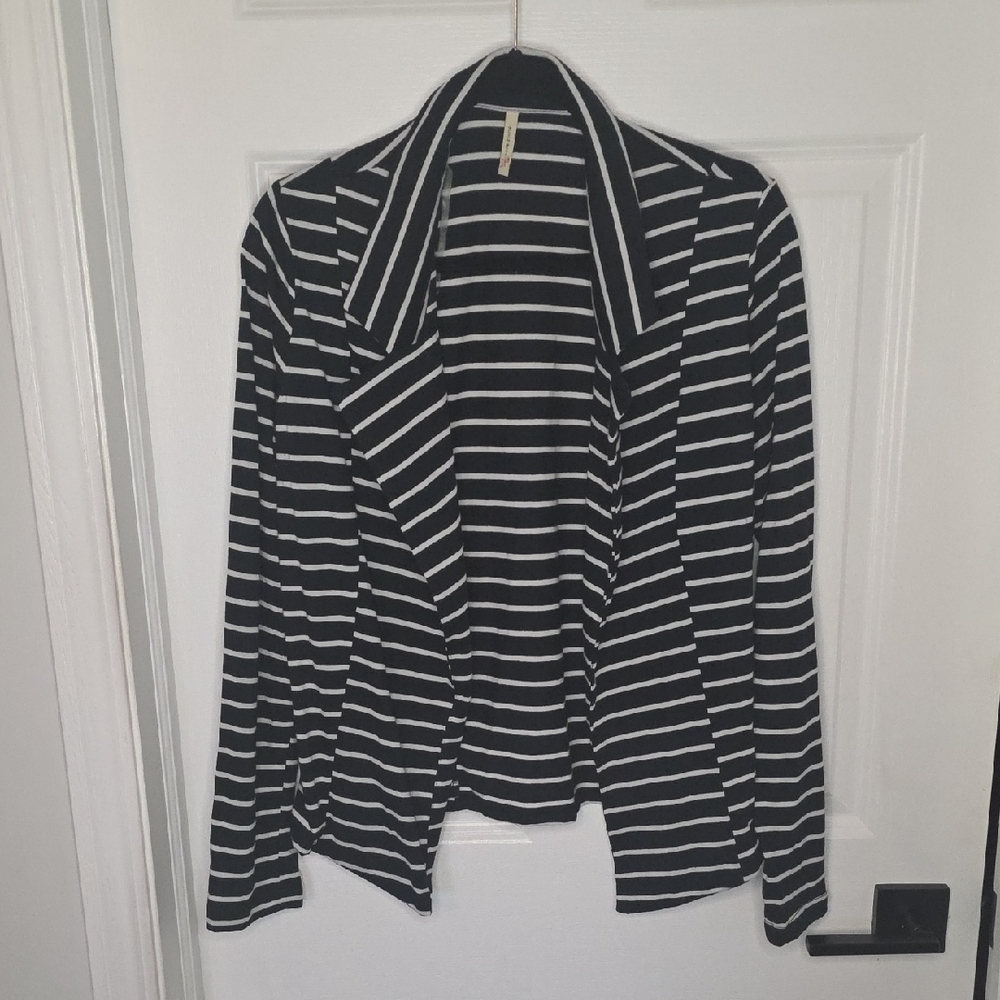 S6- Olivia Moon Navy and Cream Striped Blazer